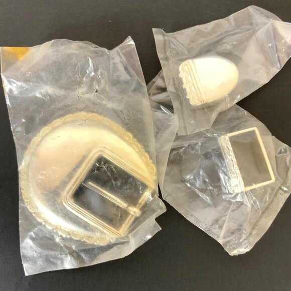 Vintage Tandy Leather Factory 3 Pc Western Belt Buckle Set 1 in Oval Silverplate - Picture 3 of 3